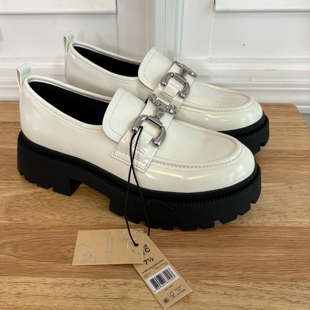 Madden NYC White Patent Heeled Loafers Size 7.5